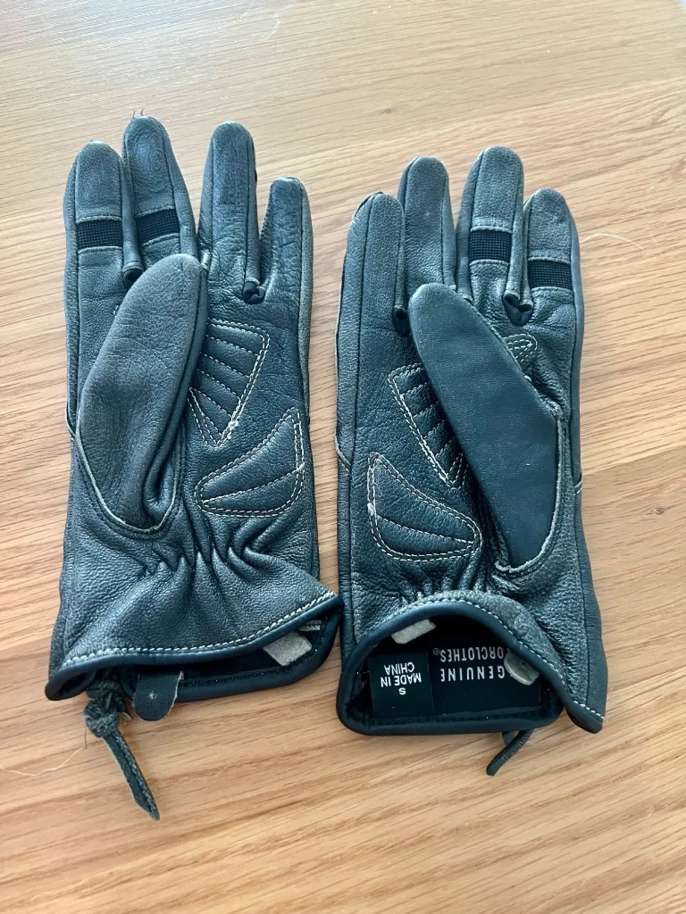 Harley Davidson Women's Motorcycle Gloves Size: Small